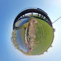 Most Slobode iznad Save