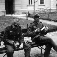datiranje starih australskih fotografijakoliko često biste trebali vidjeti osobu s kojom se družite