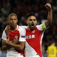 Kylian Mbappe-Lottin i Radamel Falcao