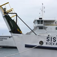 Sudar dvaju Jadrolinijinih trajekta u luci Gaženica