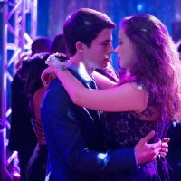 Dylan Minnette, Katherine Langford