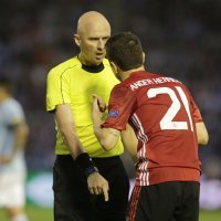 Ander Herrera i sudac Sergei Karasev