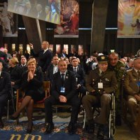 Predsjednica s vojskom obišla Lourdes