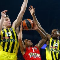 Fenerbahče (Bogdan Bogdanović, James Nunnally) - Olympiacos (Erick Green)