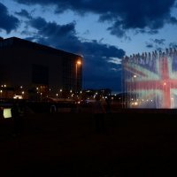 Zagrebačke fontane u znak sjećanja na žrtve napada u Manchesteru dobile su obrise zastave Velike Britanije