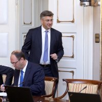 Vlada raspravljala o zakonu o osiguranju radničkih tražbina