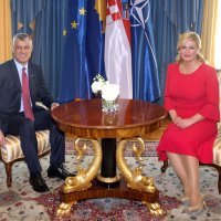 Predsjednik Kosova Hashim Thaci u službenom posjetu je Hrvatskoj na poziv predsjednice Kolinde Grabar-Kitarović