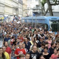 Povorka na putu prema Trgu kralja Tomislava
