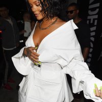 Rihanna stajlingom ušutkala zle jezike