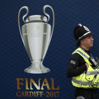 Policija u Cardiffu prije finala Lige prvaka (1)