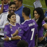 Cristiano Ronaldo , majka Dolores Aveiro i djevojka Georgina Rodriguez