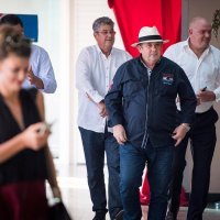 Praćenje rezultata izbora za gradonačelnika u stožeru Željka Keruma