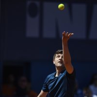 I ministar Zdravko Marić zaigrao je tenis u Bolu na Braču