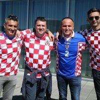 Hrvatski navijači u Reykjaviku uoči kvalifikacijske utakmice s Islandom