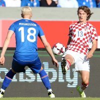 Island (Hordur Magnusson) - Hrvatska (Tin Jedvaj)