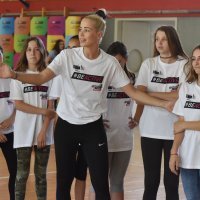 Antonija Sandić sa školarcima (3)