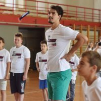 Dario Šarić sa školarcima (1)