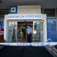 Pljačka u Zg holdingu