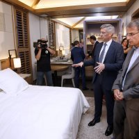 Ministar turizma Gari Capelli, direktor banke Argaam Capital Dennis Wijsmuller