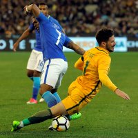 Douglas Costa u dresu Brazila (7)