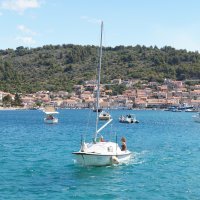 Pokret otoka u Veloj Luci