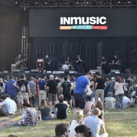 The Strange na INmusicu