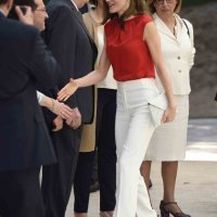 Kraljica Letizia u ležernom izdanju i Mango štiklama