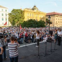 Skup 'Trg je naš'