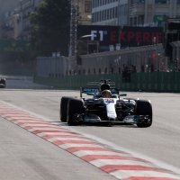 Lewis Hamilton vodio u Azerbajdžanu