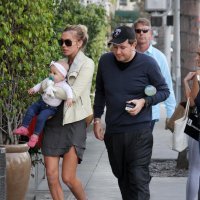 Petra Ecclestone i James Stunt