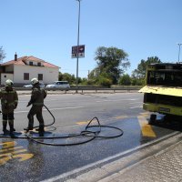 U Splitu izgorio autobus