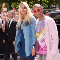 Pharrell Williams i Helen Lasichanh