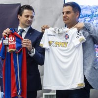 Direktor Ultre Joe Bašić i direktor marketinga Hajduka Aljoša Bašic