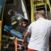 Vatrogasac ozlijeđen pri gašenju požara