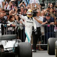 Hamilton slavi pobjedu u Britaniji