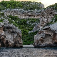 Stiniva, Vis