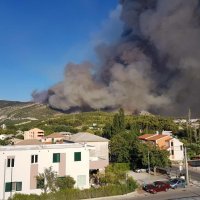 Požar je sve bliže Splitu