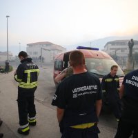 Vatrogascima u Podstrani pomaže kanader