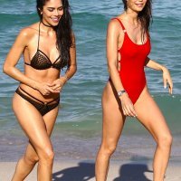 Brazilke Julia Pereira i Daniela Albuquerque plijenile pažnju u vrućim kupaćim kostimima