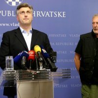 Premijer Andrej Plenković i predsjednik Hrvatske vatrogasne zajednice Ante Sanader