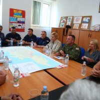 Nakon jučerasnjeg velikog požara u okolici Splita, predsjednica Kolinda Grabar Kitarović posjetila je DUZS centar 112 u Splitu