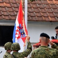 Andrej Plenković i Damir Krstičević na otvorenju vojarne u Sinju