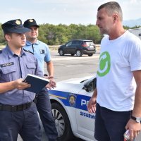 Sukob zaštitara te članova udruge Stijena RESOC na plaži Zrće