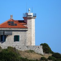 Jadran nudi pregršt opcija za ljetovanje na svjetioniku