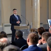 Premijer Andrej Plenković govorio je o bivšem premijeru