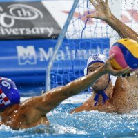 Sandro Sukno u akciji