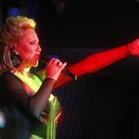 Lepa Brena