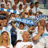 Pjesme i šalovi za uspjeh Rijeke