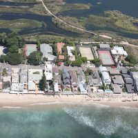 Uz more u Malibuu stanuju i odmaraju ljudi iz filmske industrije