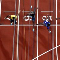 Finale na 100m u Londonu, Gatlin slavi, Bolt tek treći (4)